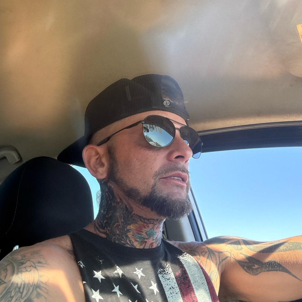 Meet your Posher, Joshua